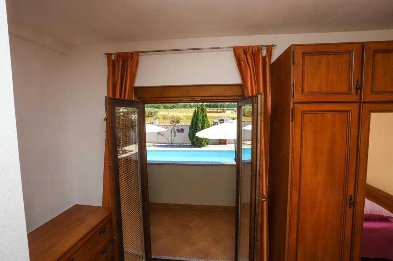 Apartment Nina With Private Pool Nova Vas  Ngoại thất bức ảnh